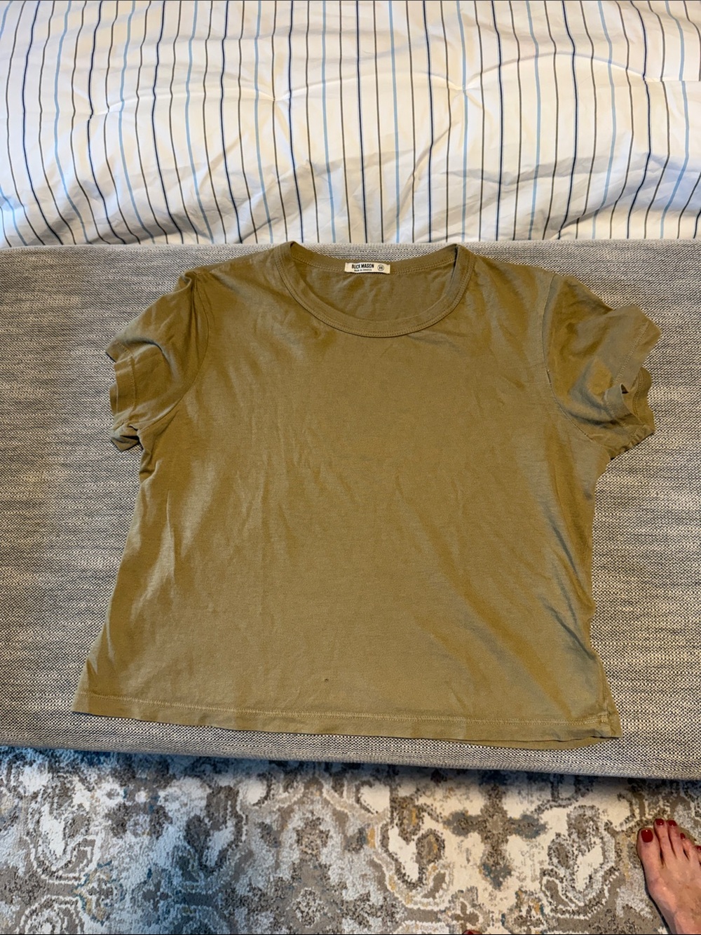 Buck Mason Crewneck Tee in Olive